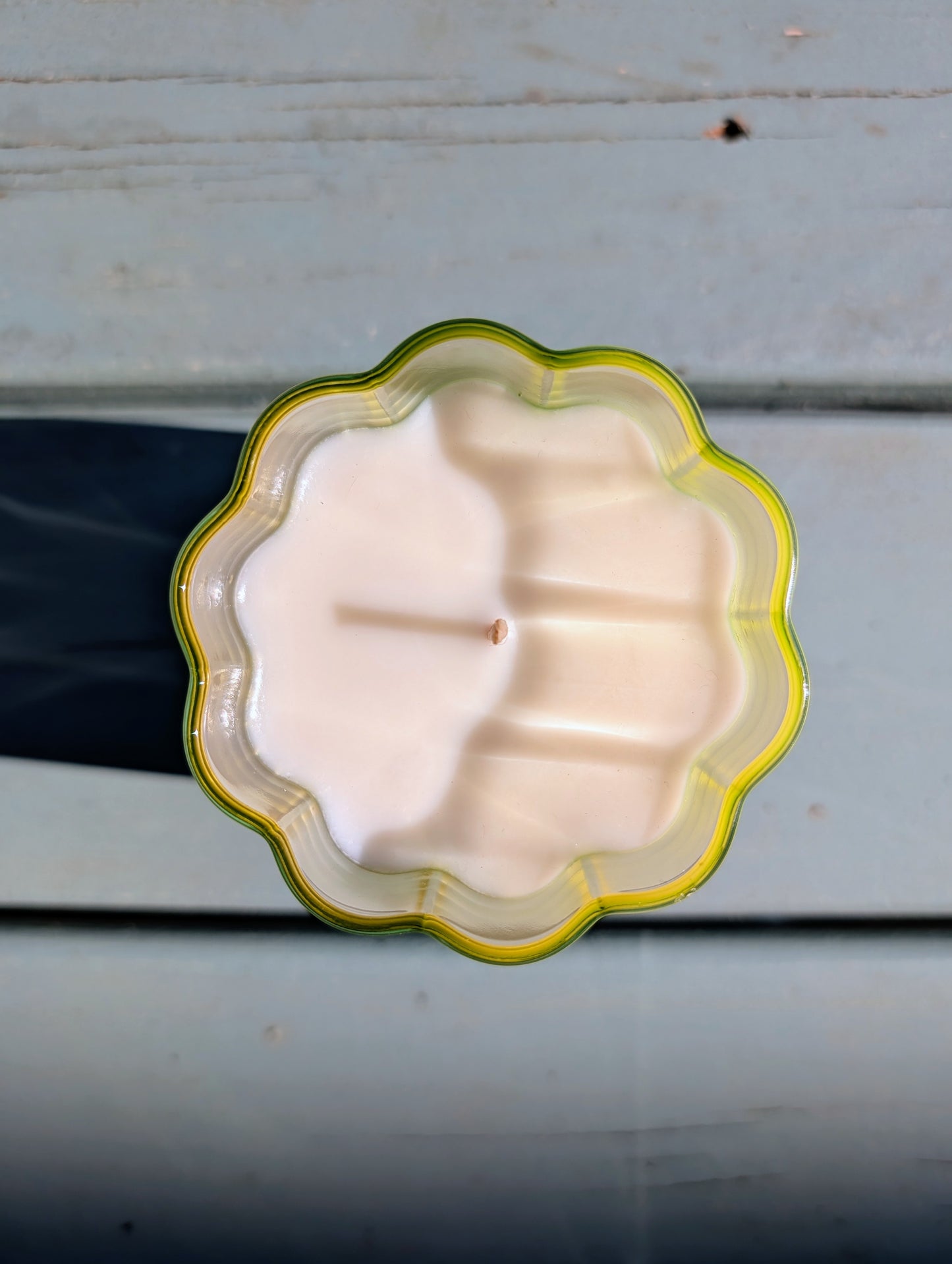Daisy Scented Soy Wax Candle