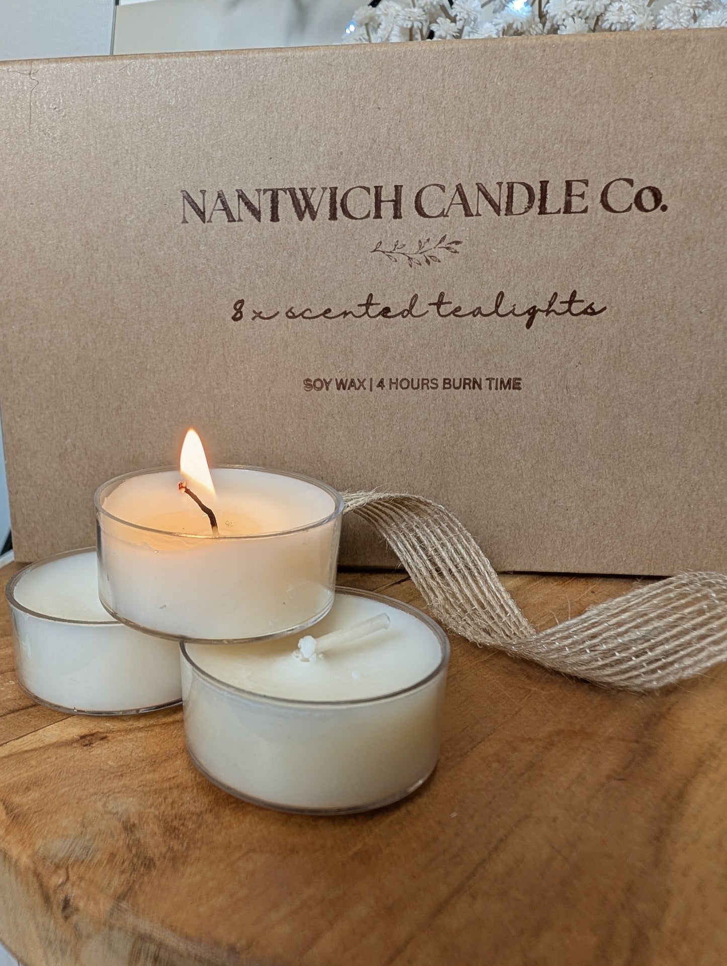Pack of 8 scented soy wax tealights